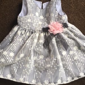 Black and white dress